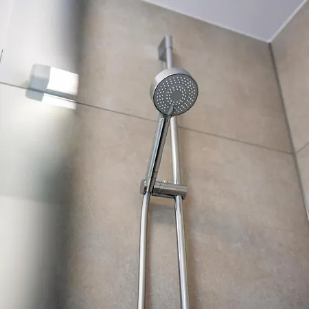 Huber Living Basic 208 Lejlighed Germering